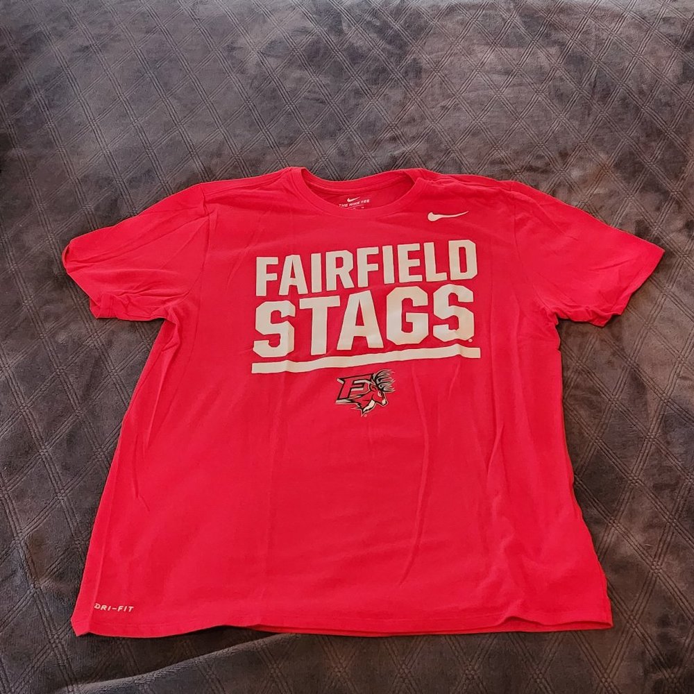 Fairfield Stags T-shirt